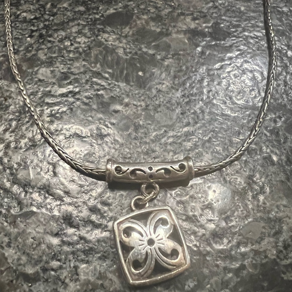✨Brighton✨Silver Square Pendant Flower Chain Necklace✨Pendant✨GREAT GIFT - Picture 5 of 13